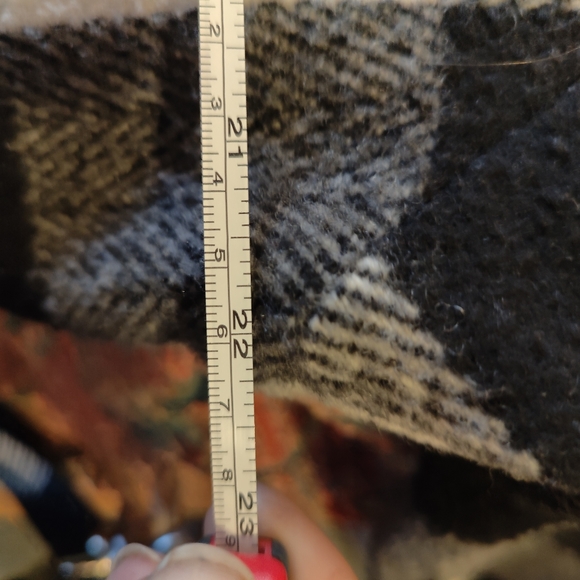 Eddie Bauer Medium plaid hooded jacket - Picture 6 of 7